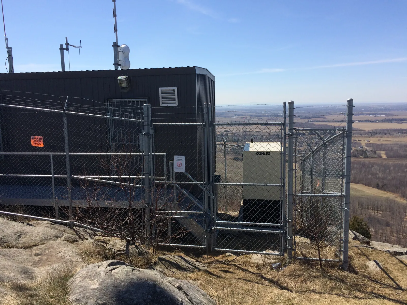 Commercial fence #008