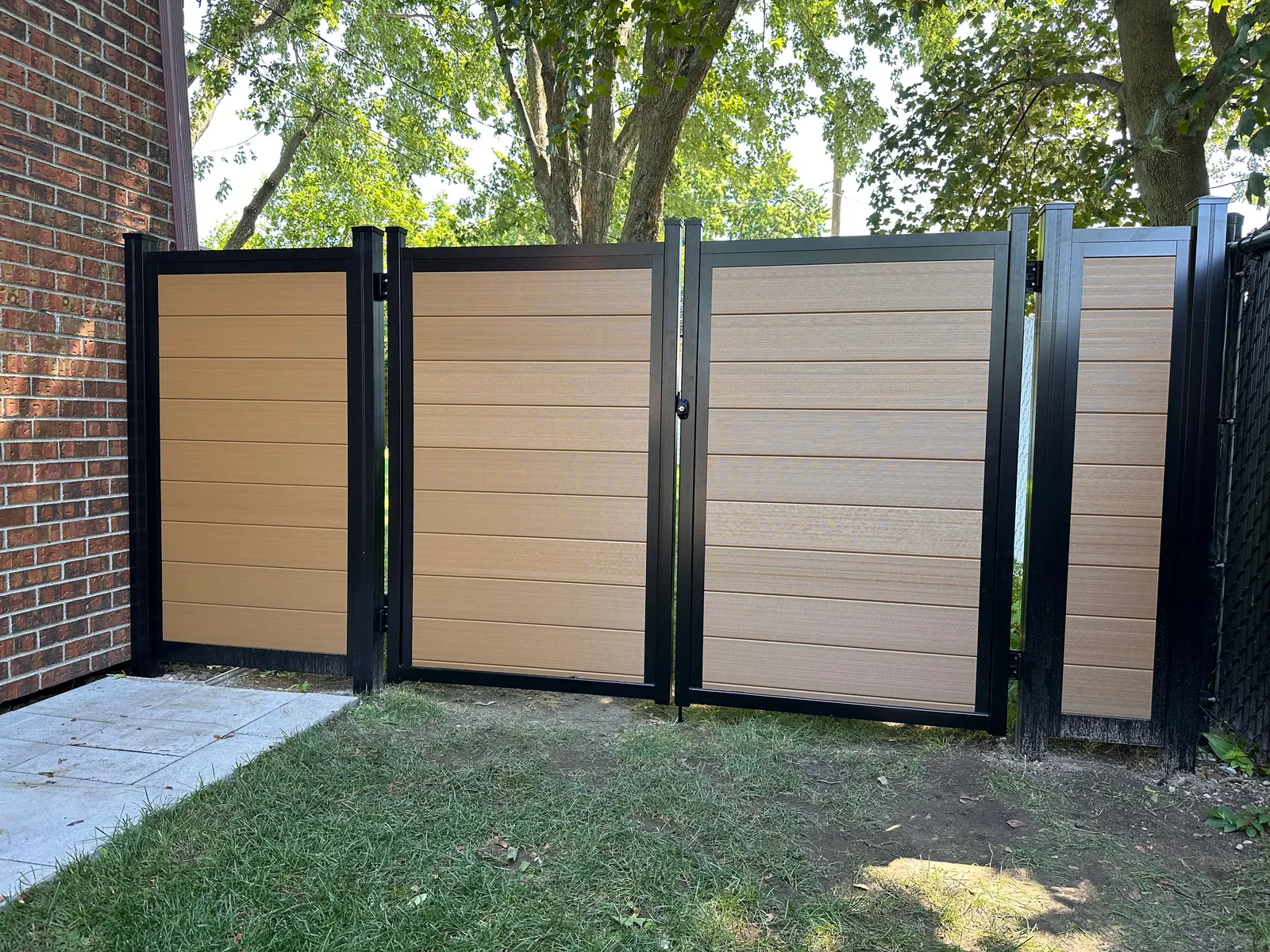 Composite fence #003