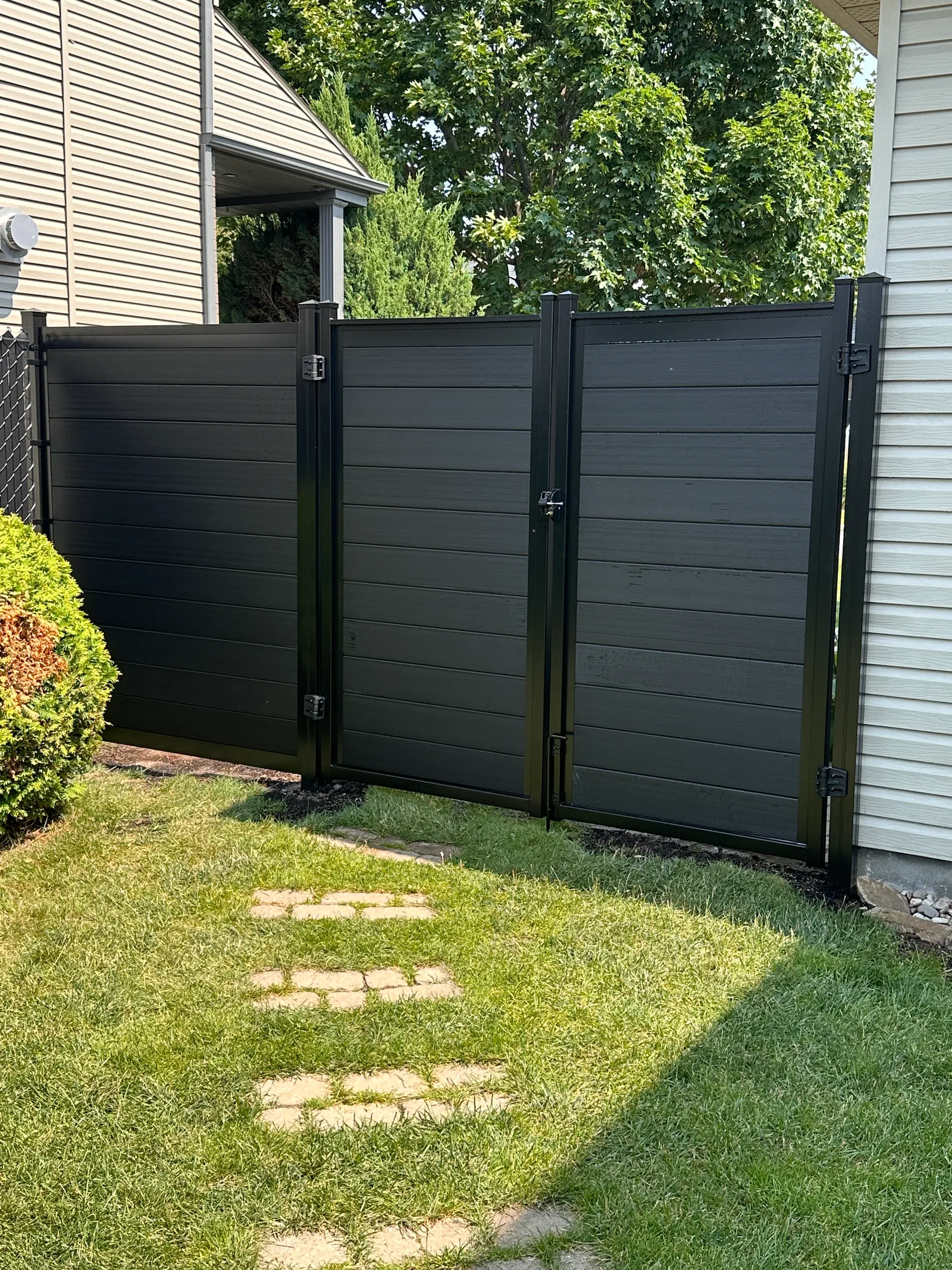 Composite fence #020