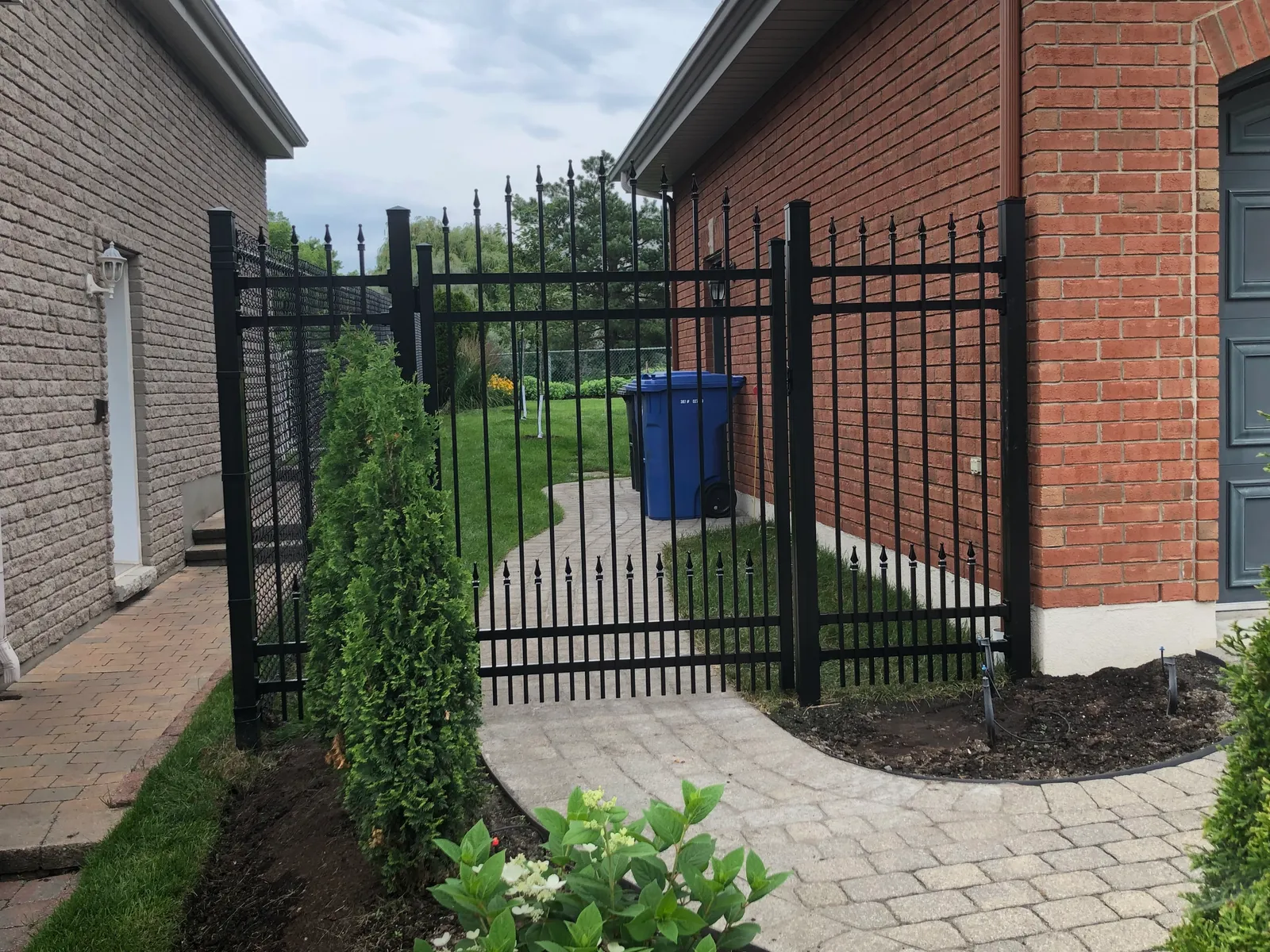 Ornamental fence #033