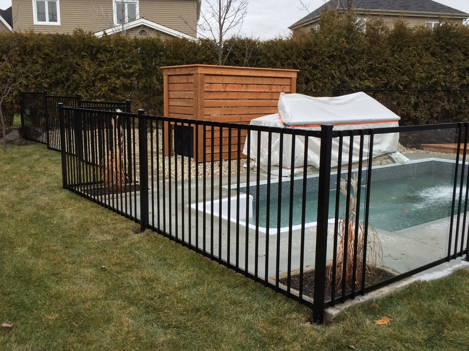 Pool fence #037