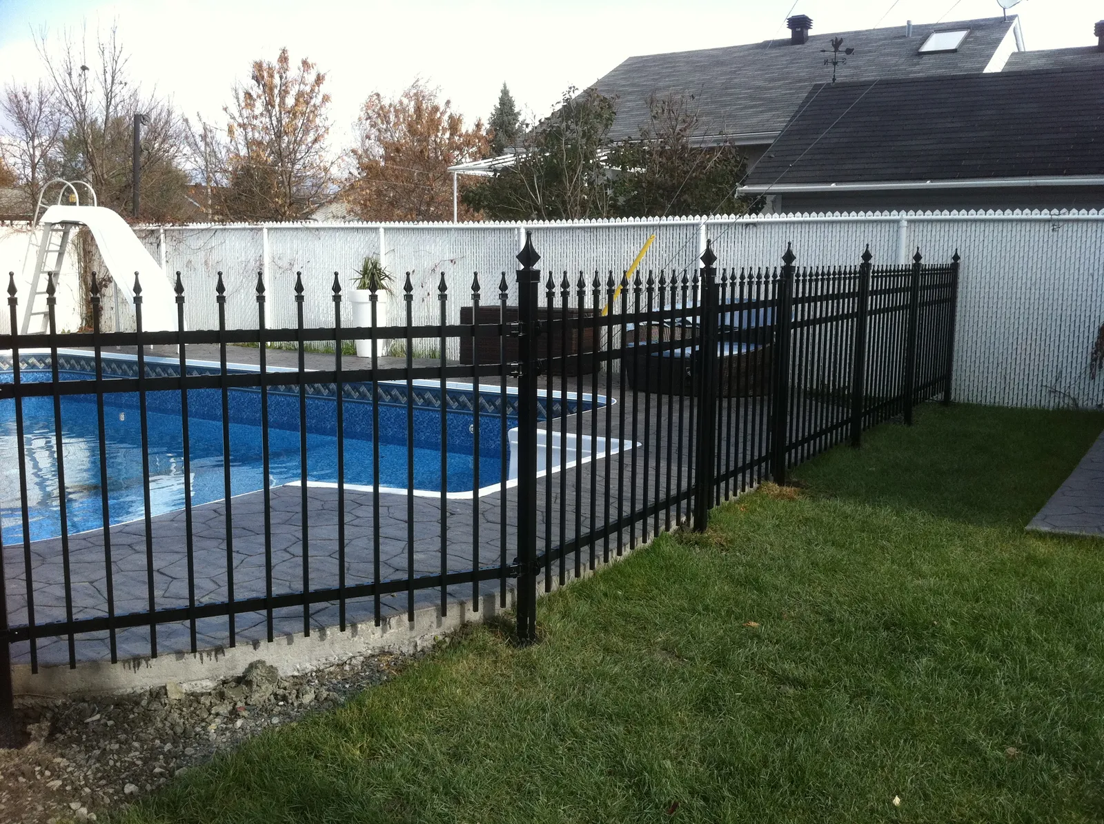 Pool fence #045