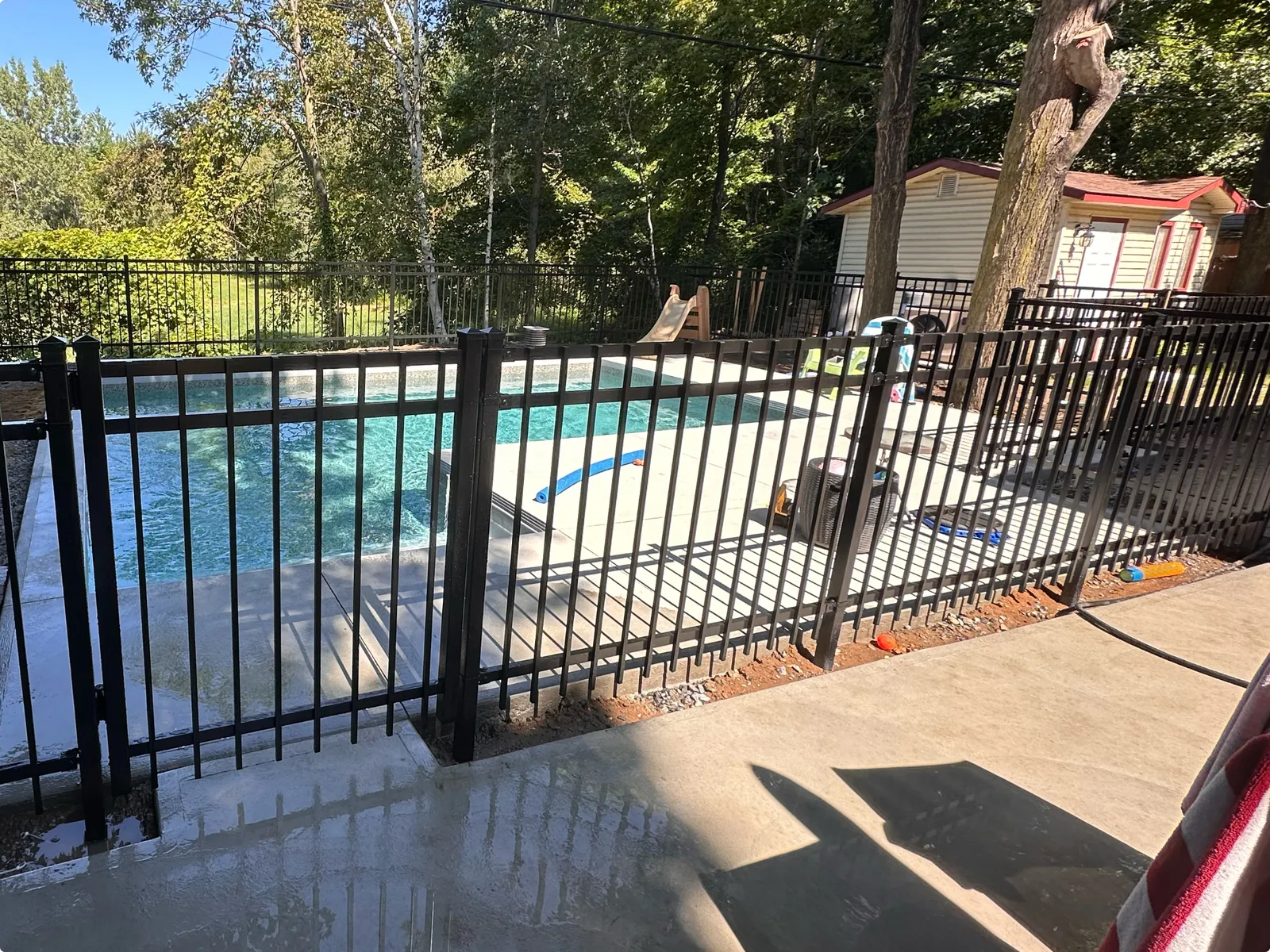 Pool fence #068